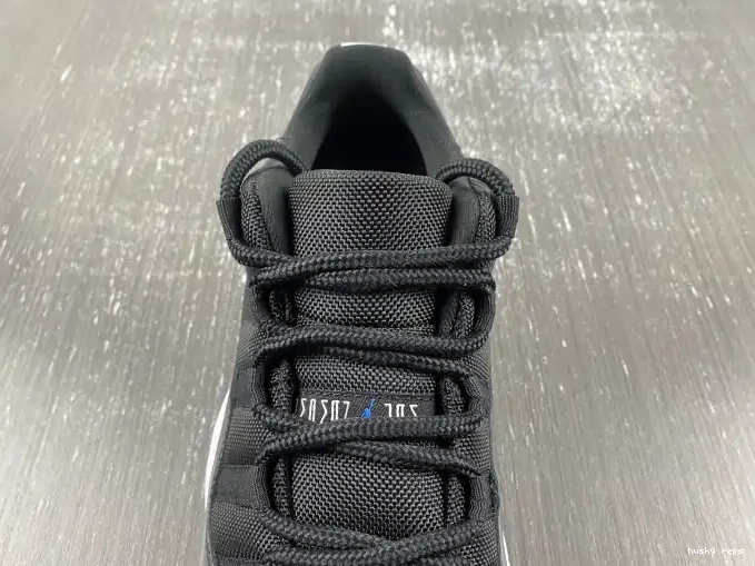 Cheap Husky Jam Space FV5104-004 Air 11 Low Jordan 0614